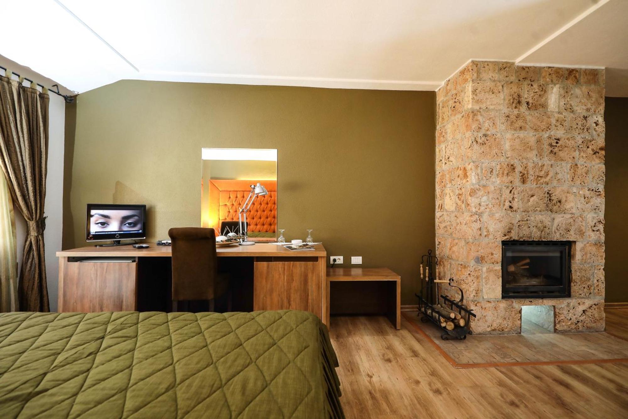 Hotel Carshia E Jupave Gjakova Экстерьер фото