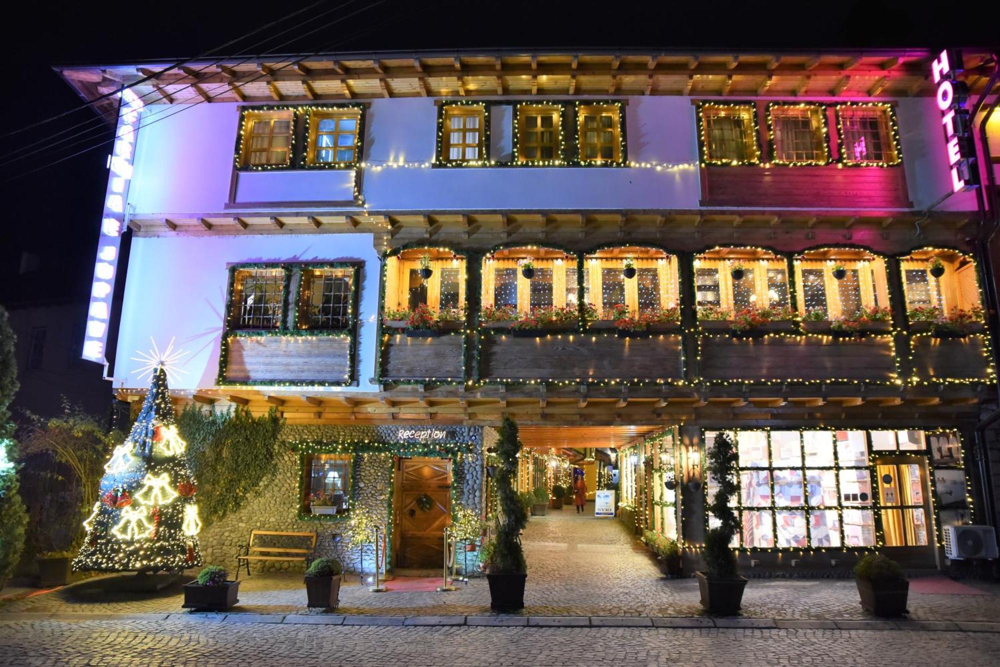 Hotel Carshia E Jupave Gjakova Экстерьер фото