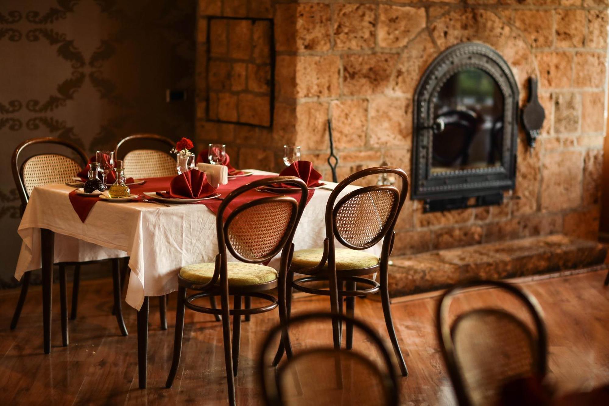 Hotel Carshia E Jupave Gjakova Экстерьер фото