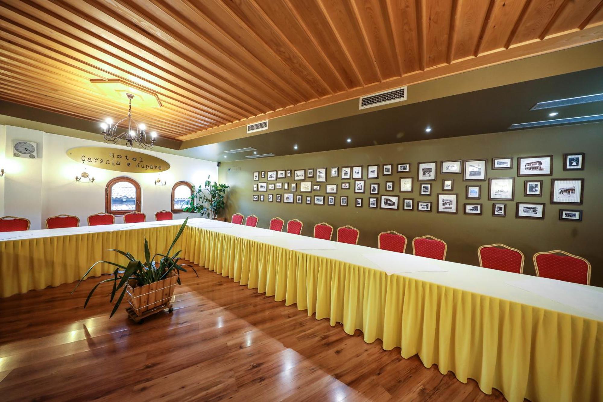 Hotel Carshia E Jupave Gjakova Экстерьер фото