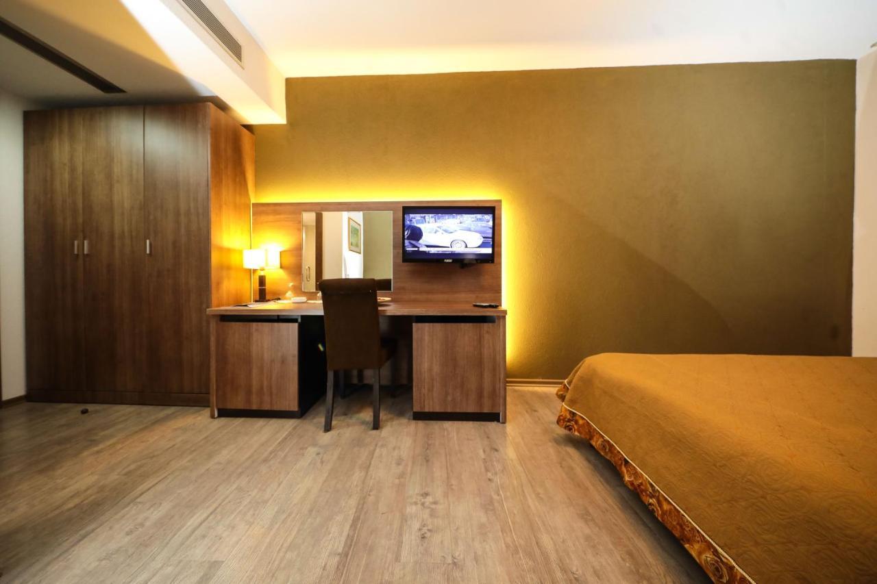 Hotel Carshia E Jupave Gjakova Экстерьер фото